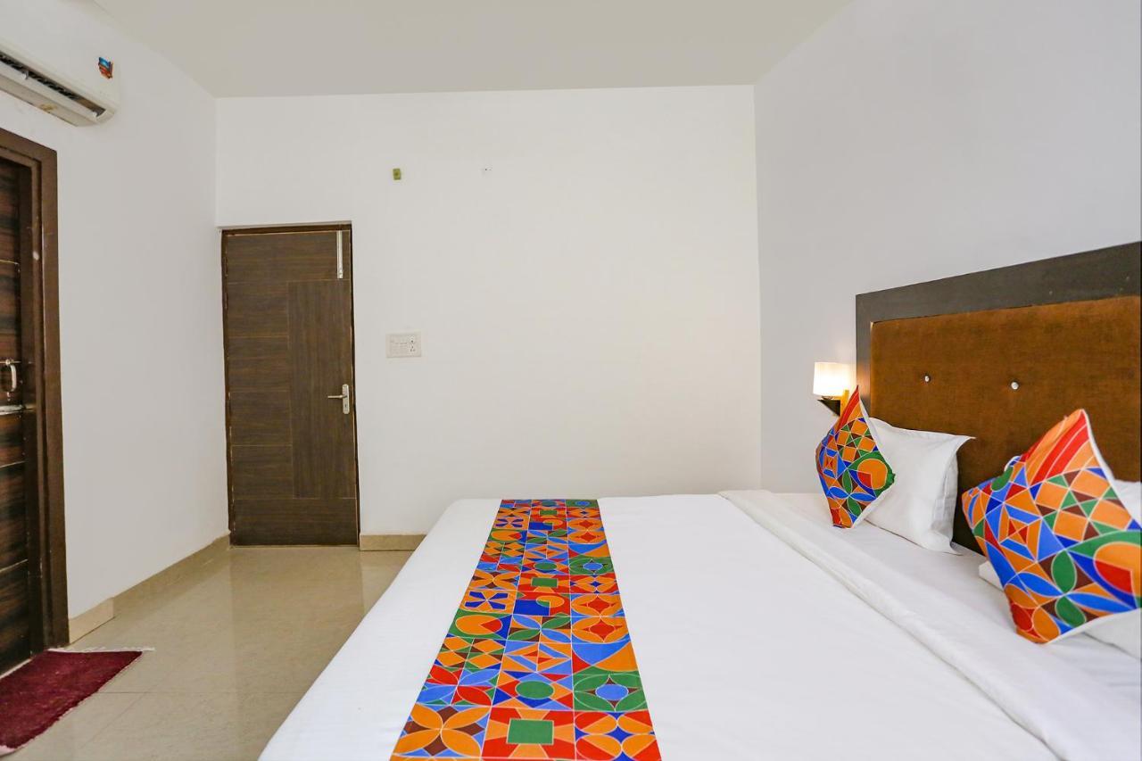 Fabhotel The Prasiddh Agra  Kültér fotó