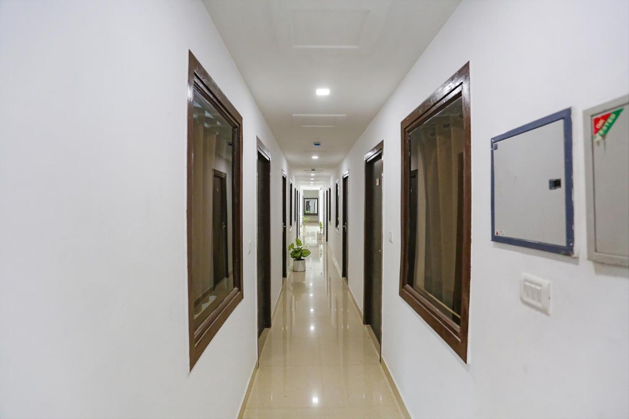 Fabhotel The Prasiddh Agra  Kültér fotó